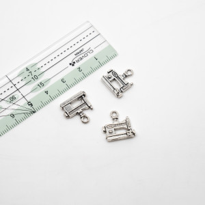 Швейная машинка