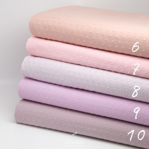 Батист с мушками