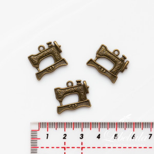 Швейная машинка