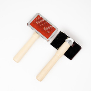 Щетка для меха (пуходерка) Щетка для меха (пуходерка)