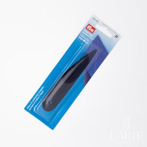 Устройство для формирования уголков и краев Устройство для формирования уголков и краев