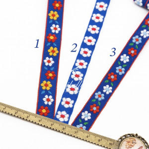 Тесьма с вышивкой