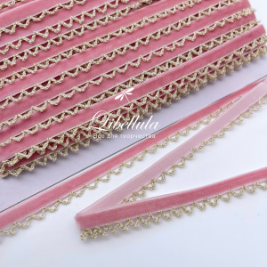 Бархатная лента 