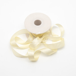 Шелковая лента 13 мм 655 Шелковая лента 13 мм 655