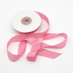 Шелковая лента 20 мм 565