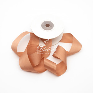 Шелковая лента 32 мм 668 Шелковая лента 32 мм 668