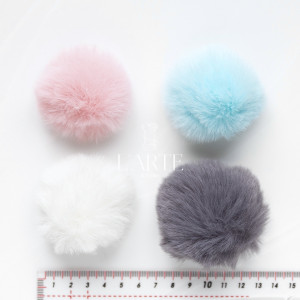 Помпон из меха Помпон из меха